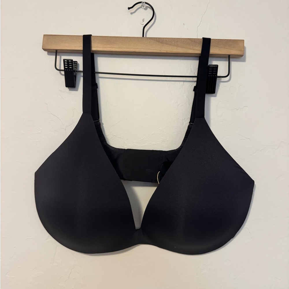 NEW SKIMS wireless form plunge push-up bra 36D black onyx new with tags